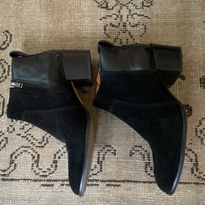 Madewell side zip bootie  size 9
